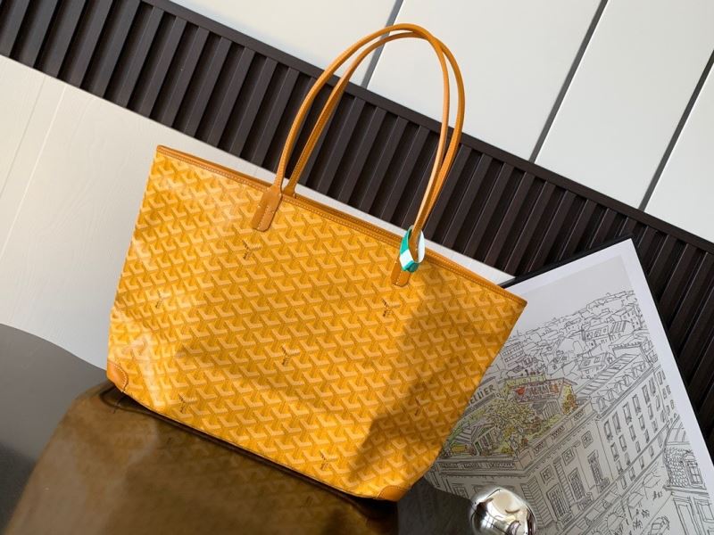 Goyard Shopping Bags